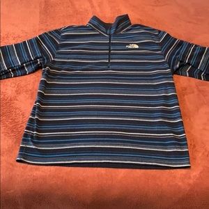 The North Face Fleece 1/4 zip size XL